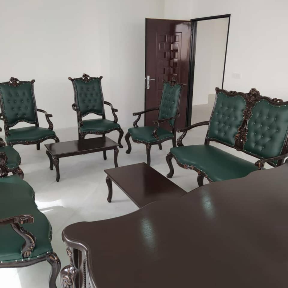 مبلمان رامش | تولید صندلی و مبلمان اداری در یافت آباد
