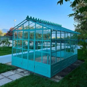 ساخت گلخانه نوین مبتکر | فروش تجهیزات گلخانه ای در همدان