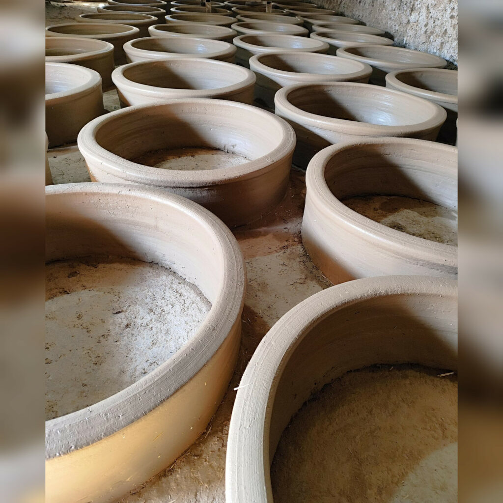 تولیدی گوم چاه سیمانی و سفالی فخاری نژاد | خرید کول چاه در اصفهان