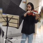 بهترین آموزشگاه موسیقی فردیس کرج اُکتاو 🎼 خرید ابزار آلات موسیقی در فردیس