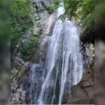 اقامتگاه کلبه آبشار میلاش 🏡 اجاره کلبه چوبی در اشکورات رودسر