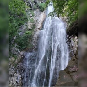 اقامتگاه کلبه آبشار میلاش ð¡ اجاره کلبه چوبی در اشکورات رودسر