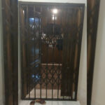 ساخت درب آکاردئونی اصفهان ⚜️ نصب حفاظ و نرده دیواری در اصفهان