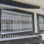 ساخت درب آکاردئونی اصفهان ⚜️ نصب حفاظ و نرده دیواری در اصفهان