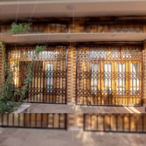 ساخت درب آکاردئونی اصفهان ⚜️ نصب حفاظ و نرده دیواری در اصفهان