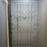 ساخت درب آکاردئونی اصفهان ⚜️ نصب حفاظ و نرده دیواری در اصفهان